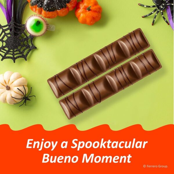Kinder Bueno Milk Chocolate and Hazelnut Cream, Bulk 20 Pack,
